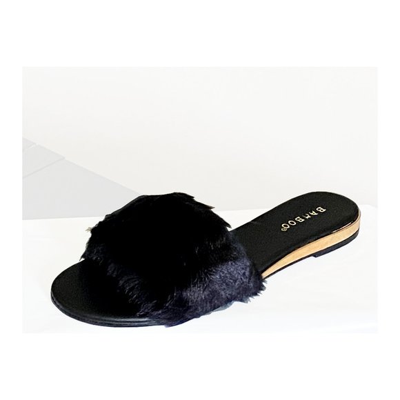Bamboo Interest-14M Womens Black Faux Fur Sandals - Picture 1 of 1